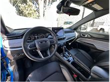 Vehicle Thumb #13