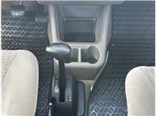 Vehicle Thumb #22