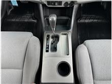 Vehicle Thumb #23