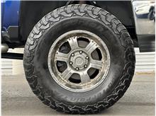 Vehicle Thumb #28