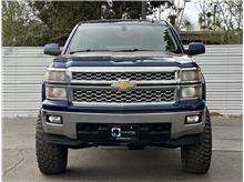 Vehicle Thumb #7