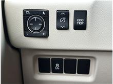 Vehicle Thumb #32