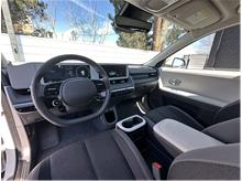 Vehicle Thumb #14
