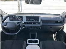 Vehicle Thumb #17