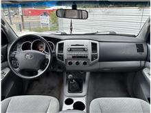 Vehicle Thumb #17
