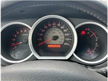 Vehicle Thumb #19