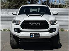 Vehicle Thumb #9