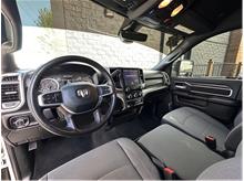 Vehicle Thumb #14