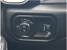 Vehicle Thumb #28