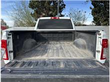 Vehicle Thumb #32