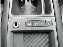 Vehicle Thumb #29