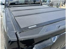 Vehicle Thumb #27