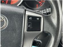 Vehicle Thumb #23