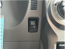 Vehicle Thumb #27