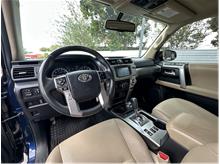 Vehicle Thumb #13