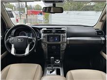Vehicle Thumb #18
