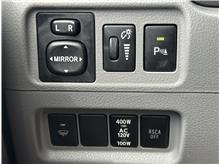Vehicle Thumb #27