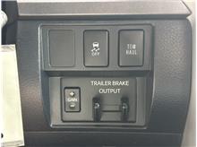 Vehicle Thumb #28