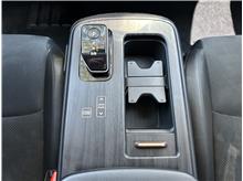 Vehicle Thumb #18