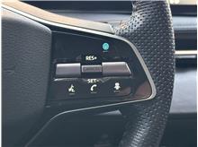 Vehicle Thumb #23