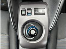 Vehicle Thumb #24