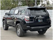 Vehicle Thumb #12