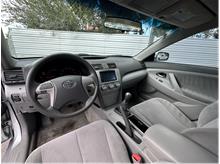 Vehicle Thumb #13