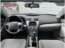 Vehicle Thumb #18