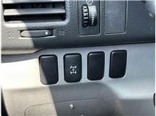 Vehicle Thumb #24
