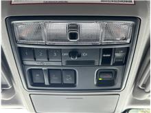 Vehicle Thumb #27