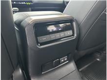 Vehicle Thumb #18