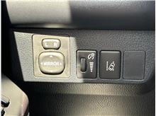 Vehicle Thumb #28