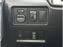 Vehicle Thumb #26
