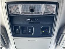 Vehicle Thumb #27
