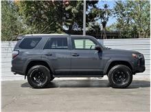 Vehicle Thumb #9
