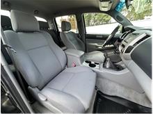 Vehicle Thumb #15