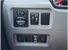 Vehicle Thumb #27