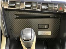 Vehicle Thumb #25