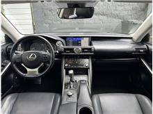 Vehicle Thumb #18