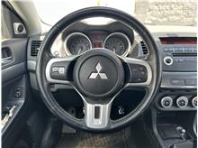 Vehicle Thumb #19
