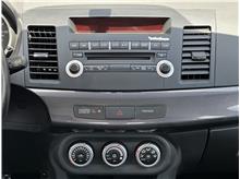 Vehicle Thumb #23