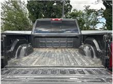 Vehicle Thumb #33
