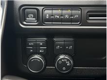 Vehicle Thumb #28