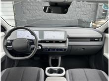 Vehicle Thumb #17