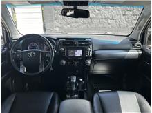 Vehicle Thumb #19