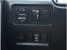Vehicle Thumb #29