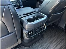 Vehicle Thumb #17