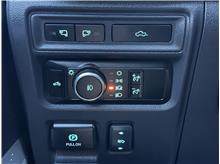 Vehicle Thumb #29