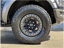 Vehicle Thumb #31