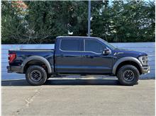 Vehicle Thumb #9